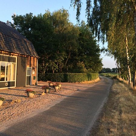 B&B Op 'T Eikenschoor Soerendonk Extérieur photo